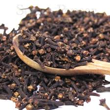Cloves (لونگ) – Complete Guide, Uses, Benefits & Price in Pakistan